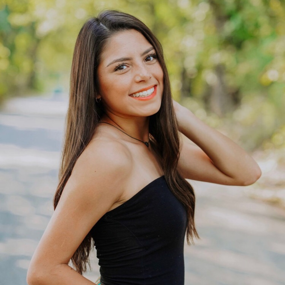 Meet your Posher, Alyssa